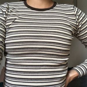 Brandy Melville striped long-sleeved cropped top